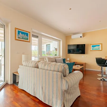 Apartment L'attico Di Katia Rome