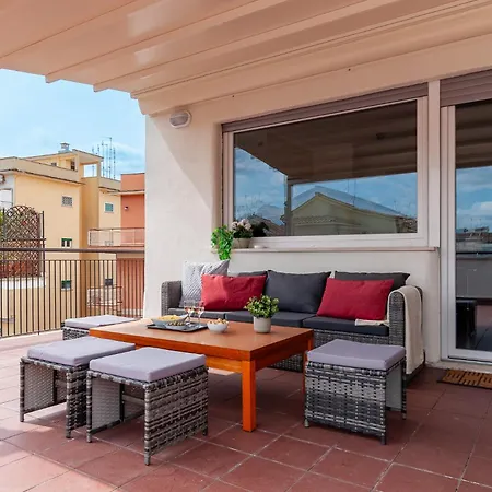 Apartment L'attico Di Katia Rome