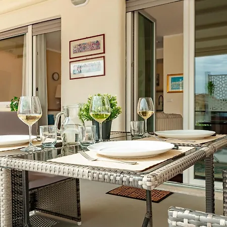 アパート L'attico Di Katia ローマ